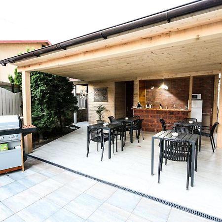 Готель Solaria House Mamaia Strada M10 Nr 15B Mamaia Nord Неводарі Екстер'єр фото