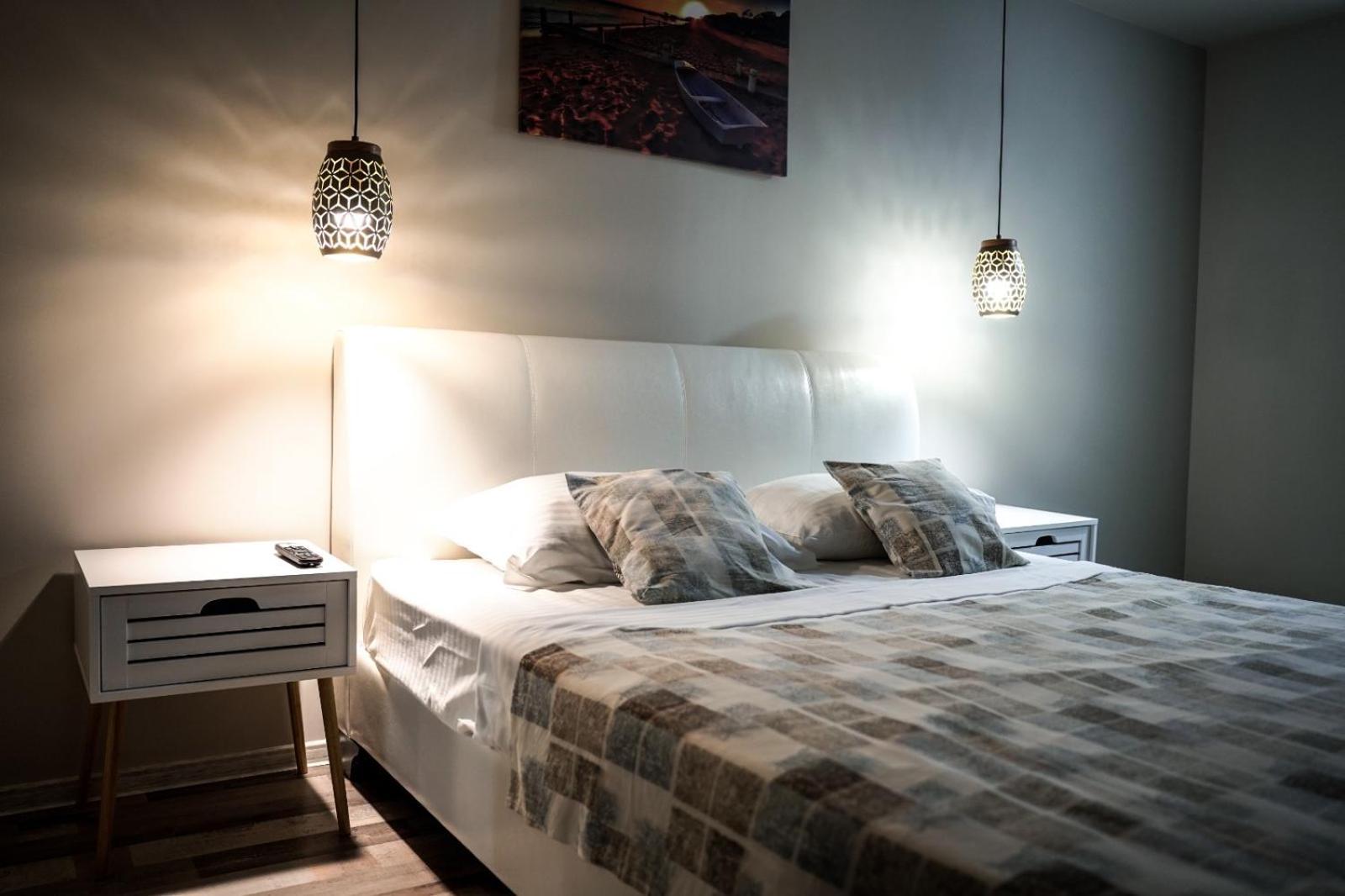 Готель Solaria House Mamaia Strada M10 Nr 15B Mamaia Nord Неводарі Номер фото