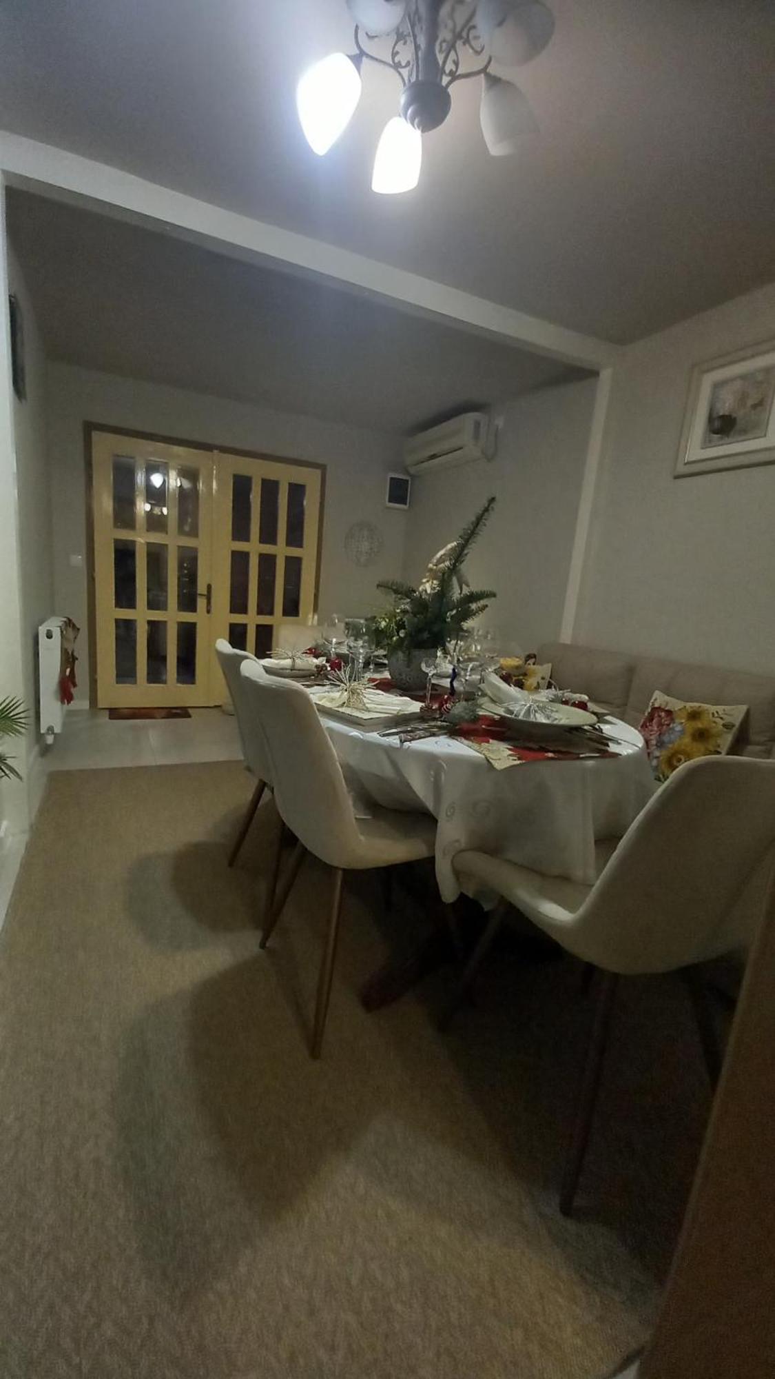 Готель Solaria House Mamaia Strada M10 Nr 15B Mamaia Nord Неводарі Екстер'єр фото
